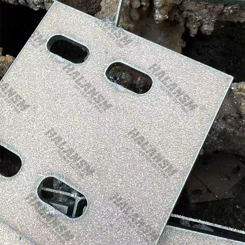 halan-hypertherm-xpr300-plasma-cut-sample-clean-edge-mild-steel.webp