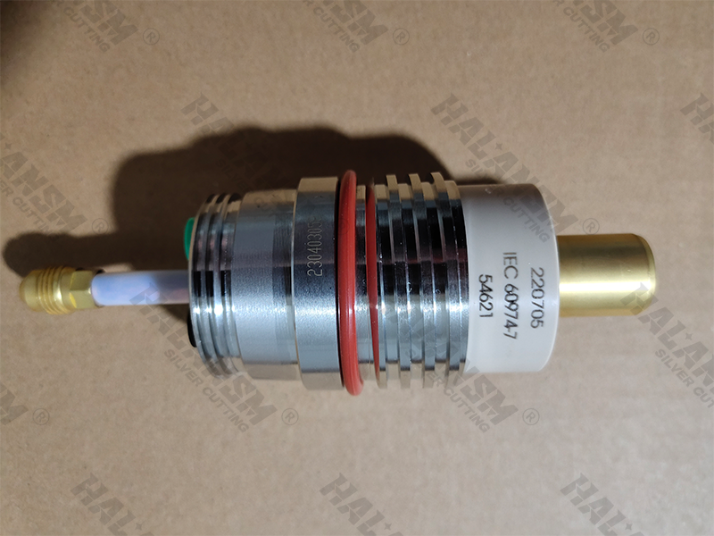 HALANSM 220705 Quick Disconnect Receptacle for Hypertherm HPR130XD 260XD 400XD Plasma Torch close up